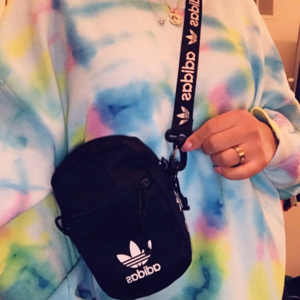 Adidas Festival bag ❤️